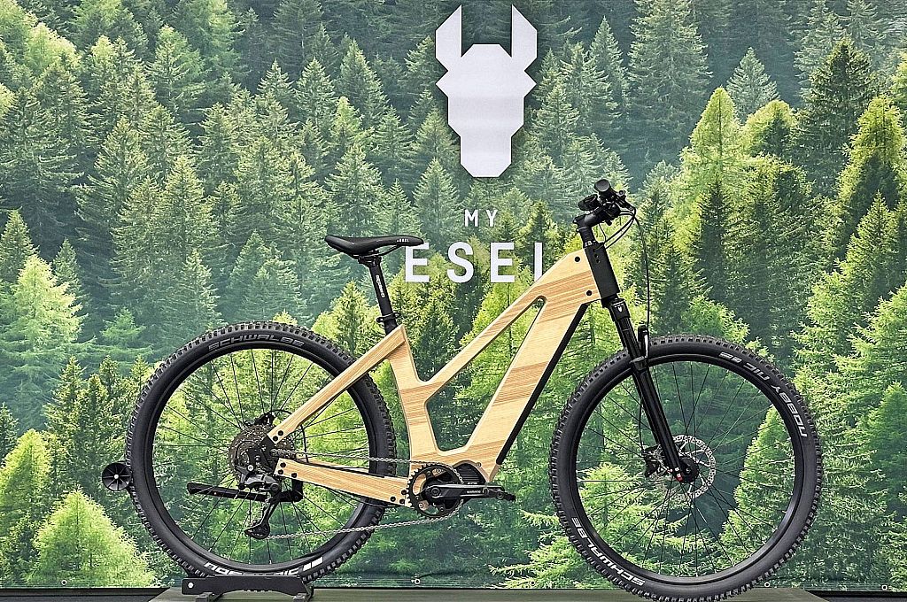 MyEsel M-Cross