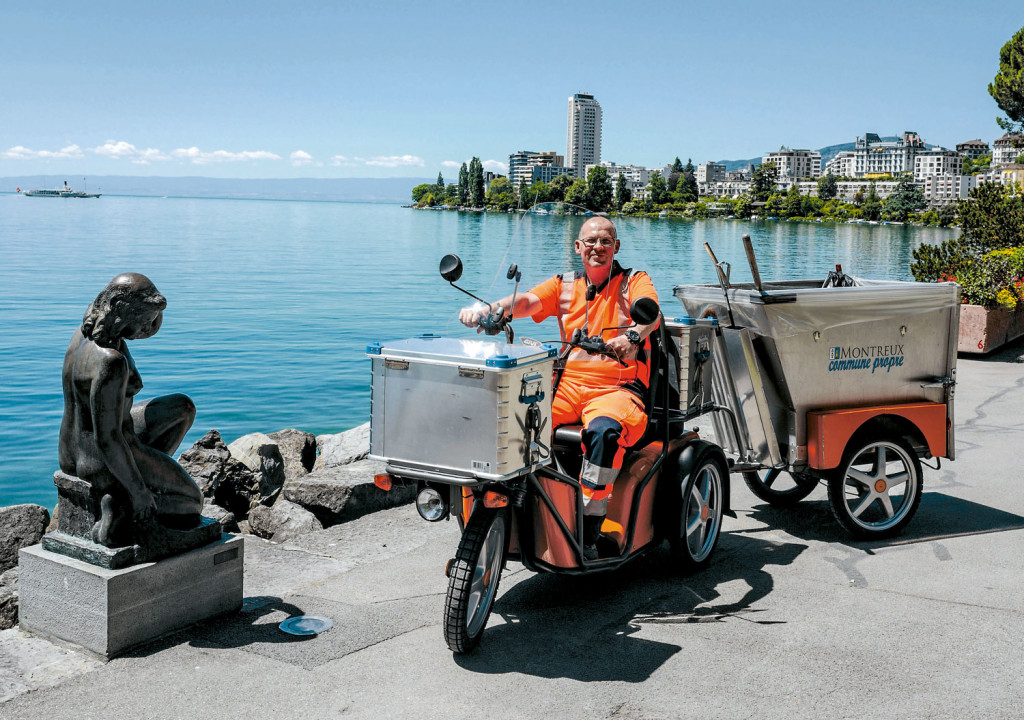 Montreux Quais mit KYBURZ Kommunal-Fahrzeug